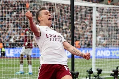 West Ham 0 Arsenal 1: Did referee, VAR make right call? Has Trossard put Arsenal too far ahead?